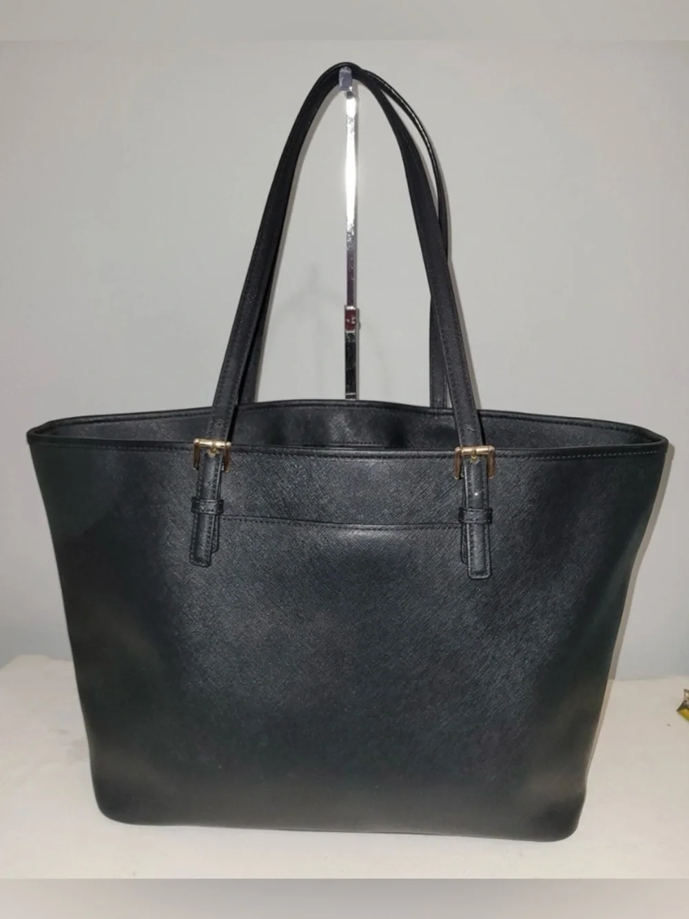Michael Kors Jet Set Travel Black Saffiano Leather Tote with Gold Accent - Picture 2 of 16